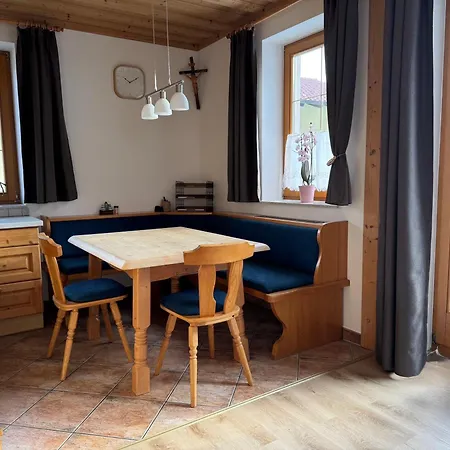 Ferienhaus Am Bauernhof Mit Terrasse Naehe Wexl Arena Daire