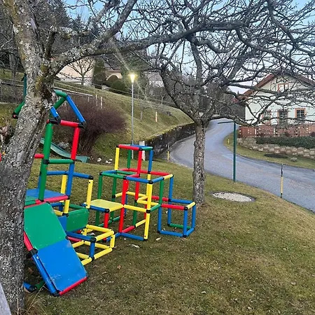 Am Bauernhof Mit Terrasse Naehe Wexl Arena Apartamento