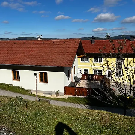 Am Bauernhof Mit Terrasse Naehe Wexl Arena St. Corona am Wechsel