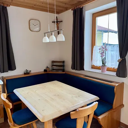 Am Bauernhof Mit Terrasse Naehe Wexl Arena Apartamento *